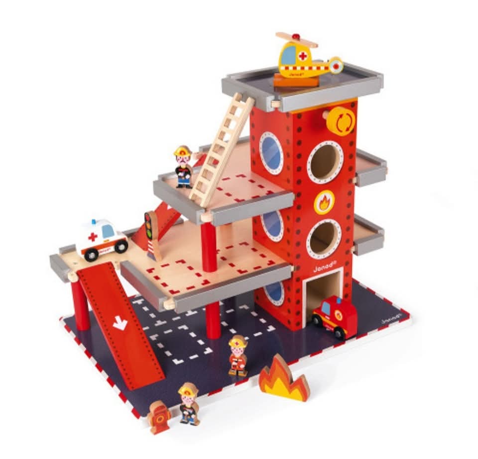 Caserne de pompiers en bois FSC
