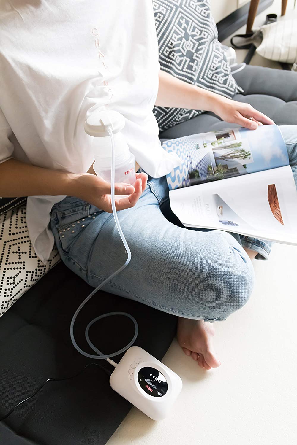 Tire-lait électrique portable Nuby avec entonnoir amovible